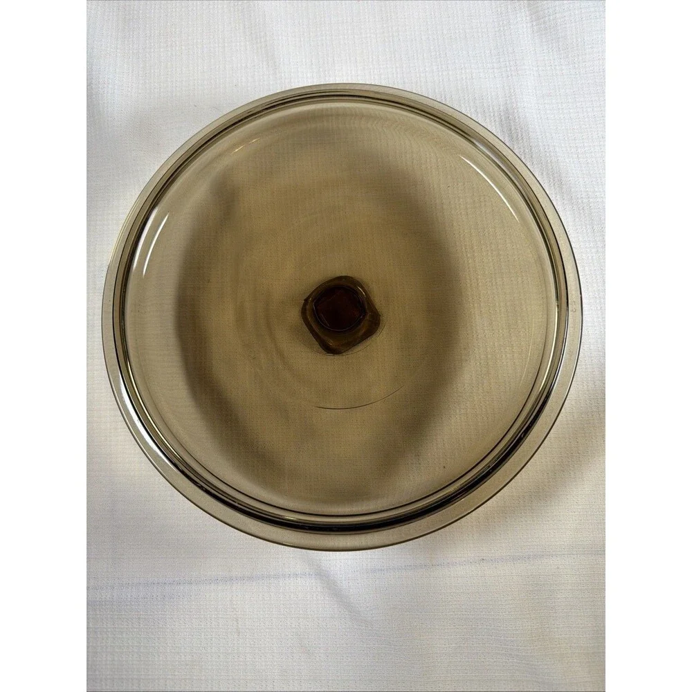 Vintage Anchor Hocking Amber Casserole Dish 1.5 Qt 1037 With Lid